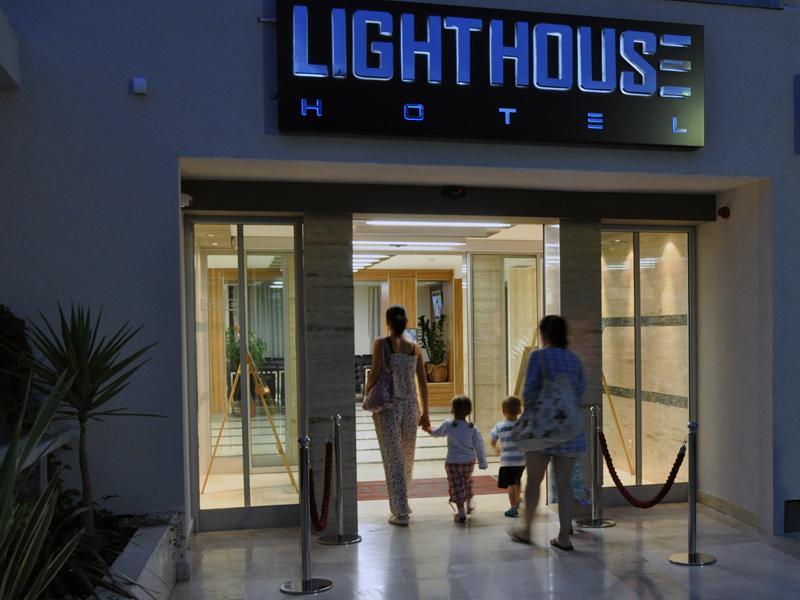 Hotel Lighthouse Igalo Exterior foto